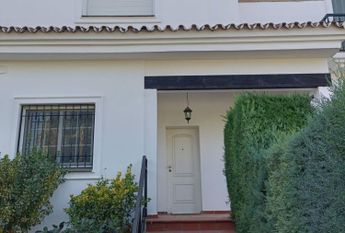 Alquiler de chalet adosado en Buenavista-Lauro Golf