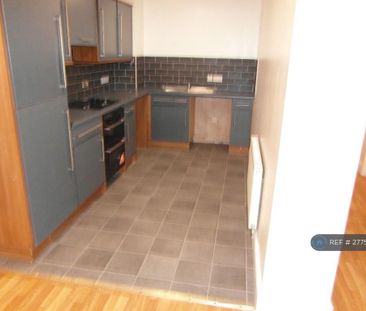 2 bedroom flat to rent - Photo 6
