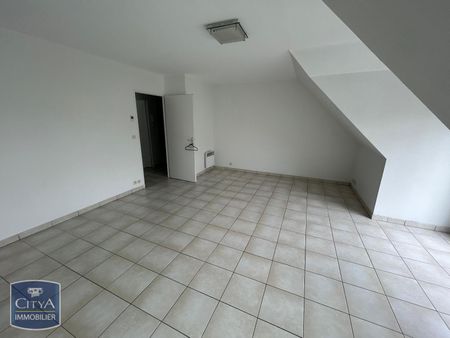 Location Appartement 3 pièces 61m² OIGNIES 62590 - Photo 4
