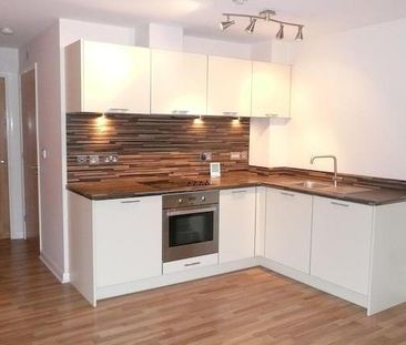 2 bedroom flat to rent - Photo 3