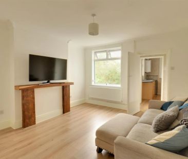 Chapel Close, Stoke-on-trent - Photo 3