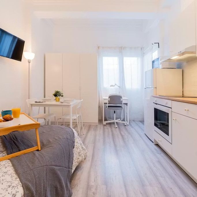 Carrer de Císcar, Valencia, Valencian Community 46005 - Photo 1