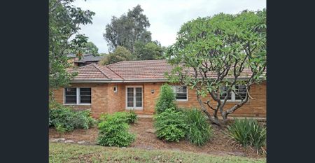 Ultra-convenient location - Photo 5