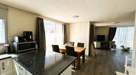 THREE BEDROOMS - PUKEHINA BEACH - Photo 5