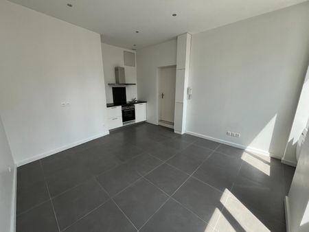 APPARTEMENT T2 A LOUER - Photo 2