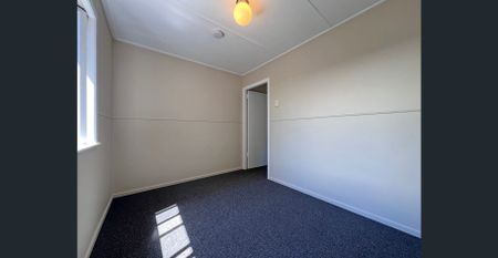 Take a Stroll to Stones Corner - Photo 4