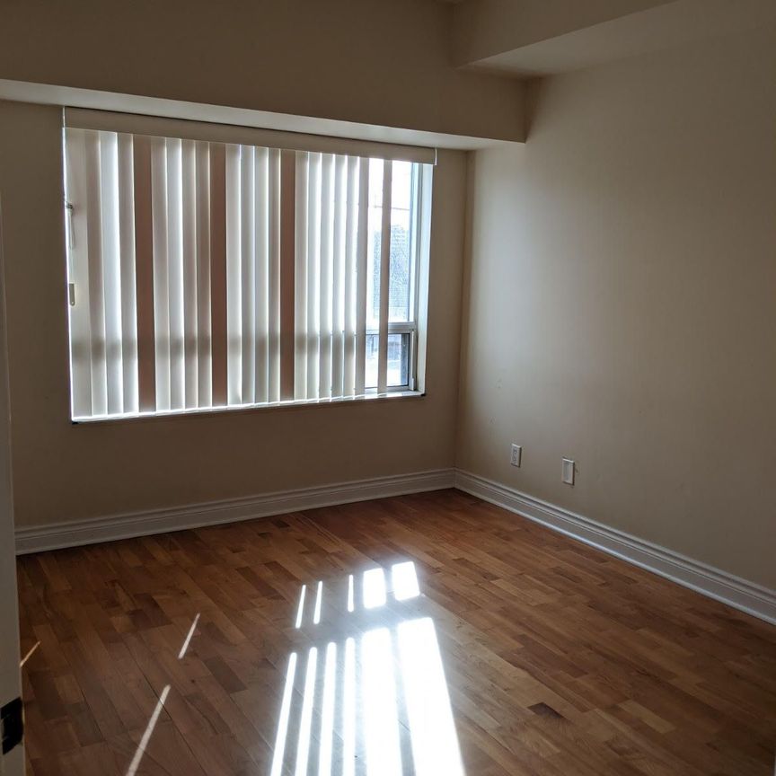 For Lease - 1 Clairtrell Road Unit# 207, Toronto, Ontario - Photo 1
