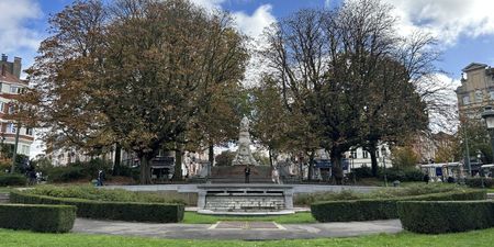 Appartement te huur in Schaarbeek voor € 1.250 met 1 slaapkamer - Foto 3