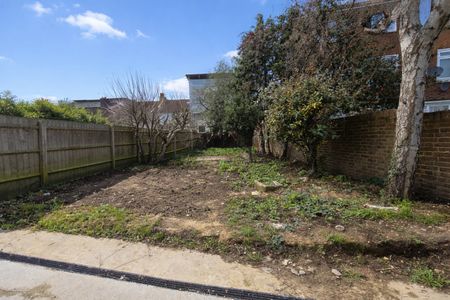 1 Bed Flat, Hepworth Road, SW16 - Photo 4