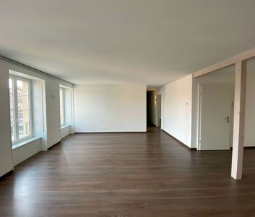 Helle 4.5 Zi-Wohnung nähe Altstadt - Photo 1