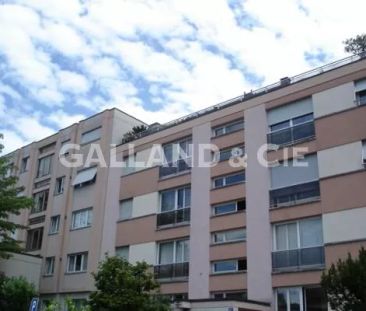 Studio meublé au rez supérieur. - Foto 5