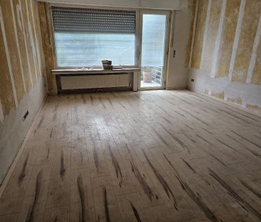 Bezugsfreie Erdgeschosswohnung mit ca. 62 m² Wohnfläche 2 Zimmern u... - Foto 1