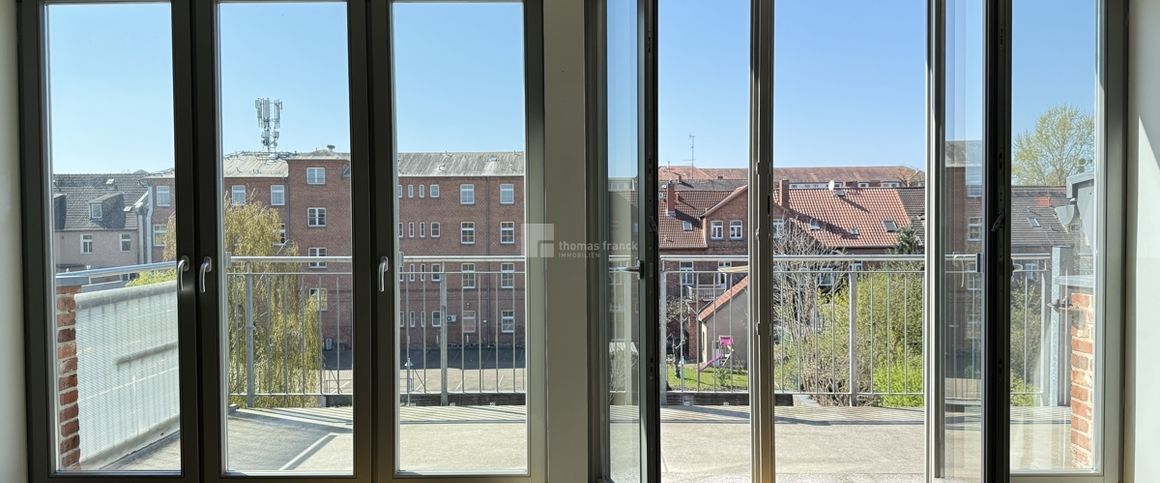 Einmaliges Dachgeschoss-Wohnen am Pfaffenteich – 143 m² mit Riesen Balkon - Foto 1