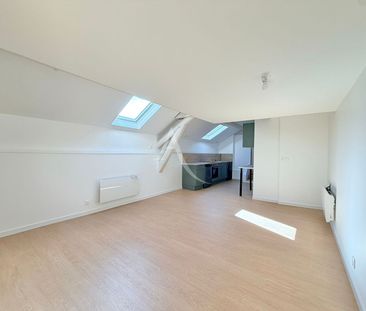 Location Appartement 1 pièce 40m² - Photo 4