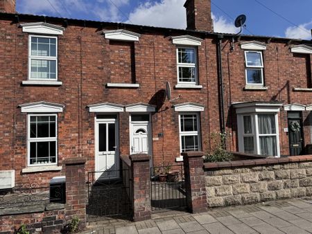 2 bedroom terraced house to rent - Photo 5