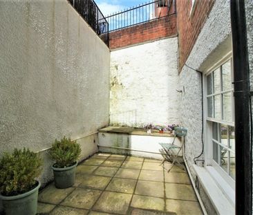 Magdalen St - One Bedroom Flat - Photo 4