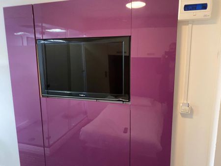 1 bedroom flat to rent - Photo 4