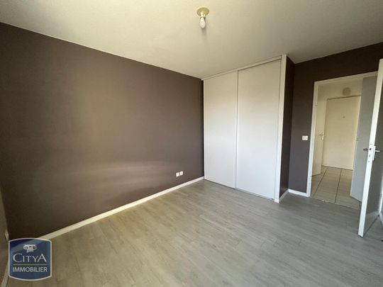 Location Appartement 2 pièces 48m² LISIEUX 14100 - Photo 1