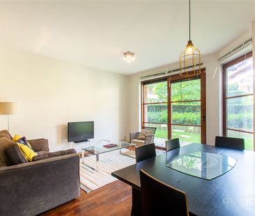 Furnished apartment in the Val Duchesse neighborhood - Photo 2