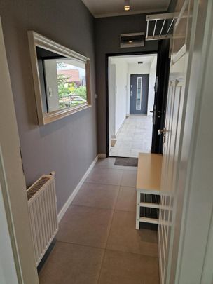 Dwupoziomowe 77 m² z miejscem parkingowym - Photo 1