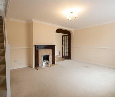 3 bedroom detached house to rent - Photo 3