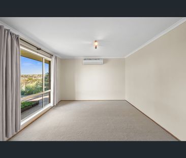 14 Lennard Dr, Moana, SA 5169 - Photo 1