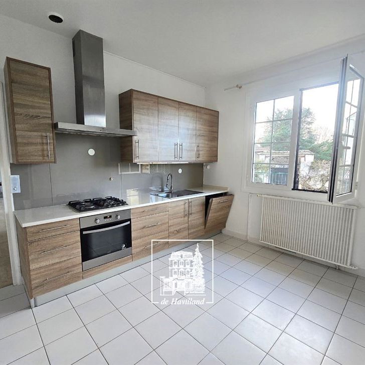 Tout savoir sur cette maison à Chambourcy - Photo 1