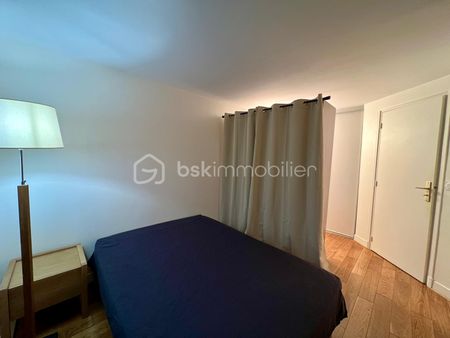 Appartement de 57 m² à Paris-1Er-Arrondissement - Photo 4