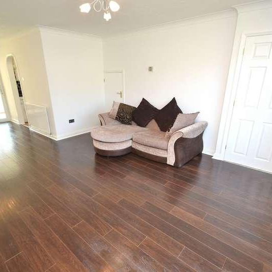 Hamworthy, BH15 - Photo 1