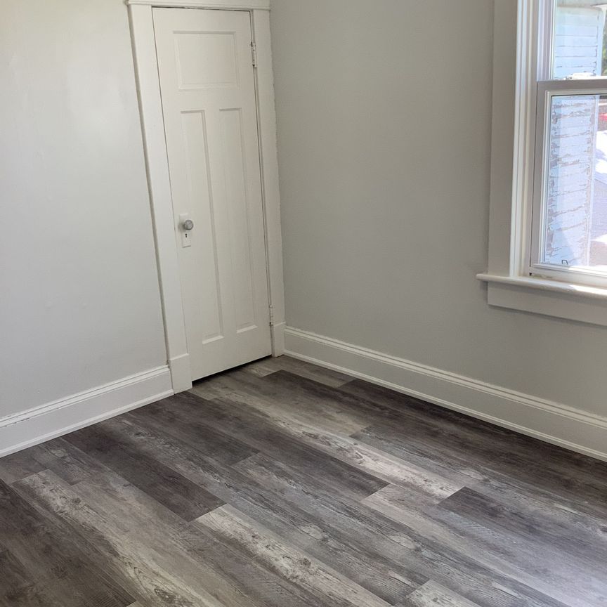 For Lease - 90 Kent Street Unit# 4, Norfolk, Ontario - Photo 1