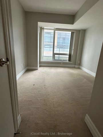 8 Scollard Street #604 - Photo 2