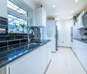 Lincoln Road, Plaistow, E13 - Photo 5