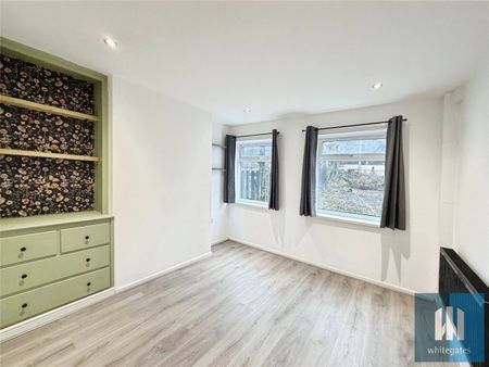 North Carr Croft, Huddersfield, HD5 - Photo 4