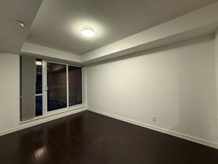 For Lease - 55 Regent Park Boulevard Unit# 2013, Toronto, Ontario - Photo 2