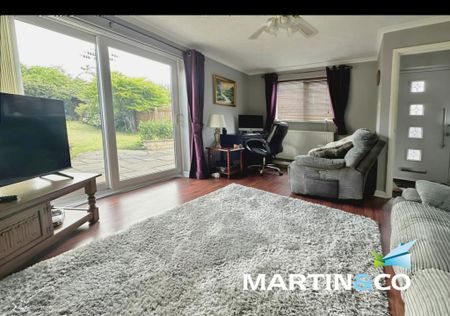 3 bedroom end of terrace house to rent - Photo 2