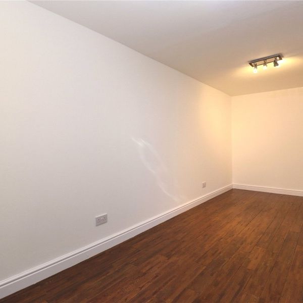 Wilders Close, Woking, Surrey, GU21 - Photo 1