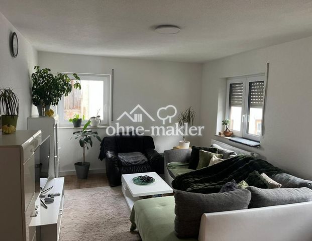 schön geschnittene Zwei-Zimmer-Wohnung inklusive Einbauküche - Photo 1