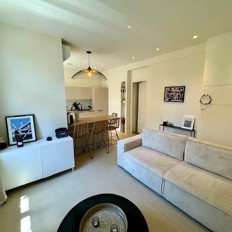 Location Appartement 2 pièces 43m² NICE 06300 - Photo 1