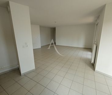 Location Appartement 3 pièces 74m² - Photo 6