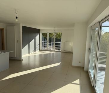 Appartement te huur - Foto 1