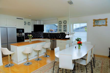 Ålesundsgatan, Västerås - Photo 5