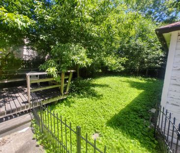 581 MacDonnell Street - Photo 3