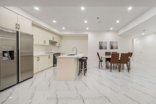 For Lease - 48 Silver Sterling Crescent, Vaughan, Ontario - Photo 1