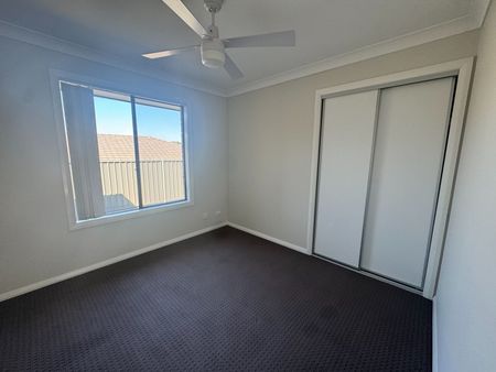 Family Living In Cameron Park - Photo 3