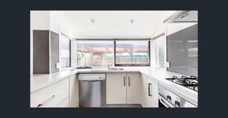 THIS PROPERTY FEATURES: - Photo 4