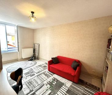 Location Appartement 3 pièces 87m² ROANNE 42300 - Photo 5