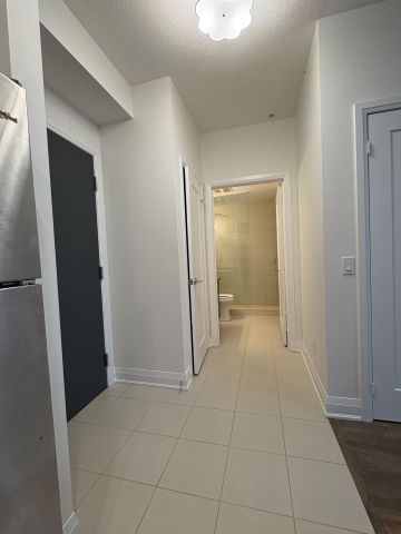 For Lease - 16 Concord Place Unit# 513, Grimsby, Ontario - Photo 3