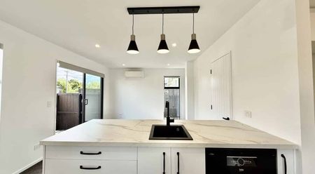 57 Dampier Street, Woolston - Photo 5