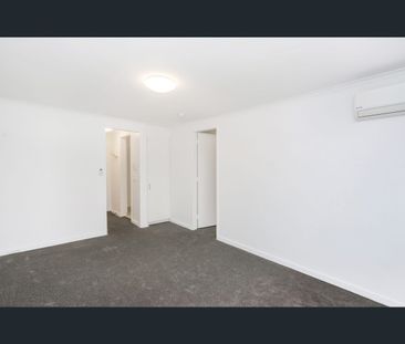9/32 Macpherson Street, Footscray, Vic 3011 - Photo 6