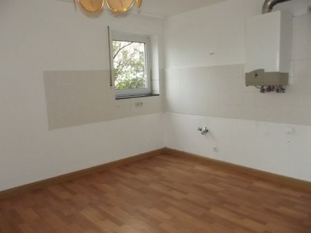 Frisch saniert und mit Balkon – helle 2-Zimmer-Wohnung zum Wohlfühlen - Foto 3